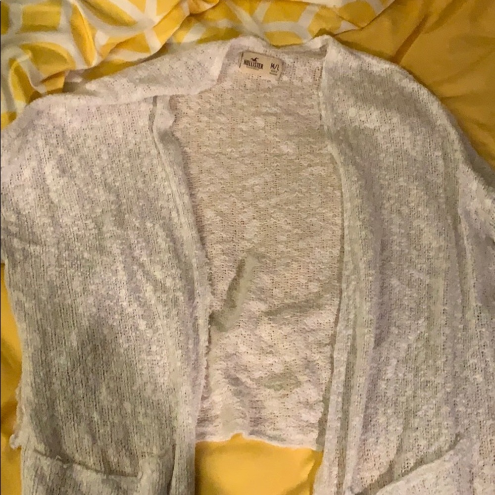 Hollister light cardigan